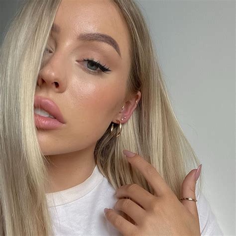 21 Australian Beauty Bloggers And Influencers You Need To Follow Finder