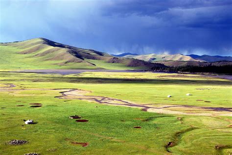 Why You Need To Go To Mongolia Now In 16 Stunning Photos Mongolia