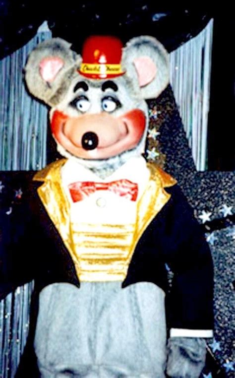 Chuck E Cheese Scary Animatronics Unnerving Images For Your All