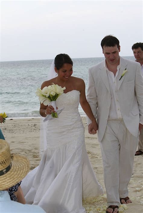 If you only want a simple beach ceremony with a minister, then unforgettable bahamas weddings are you tired of searching the internet to find the most convenient way to get married in the bahamas? Bahamas Wedding Ceremony + Reception (2008) - The Chic Life