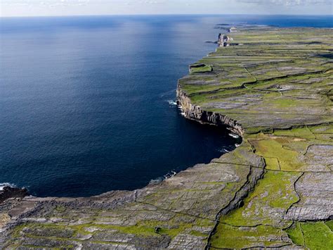 The Aran Islands In Galway Ferries Day Trips Best Places To Stay