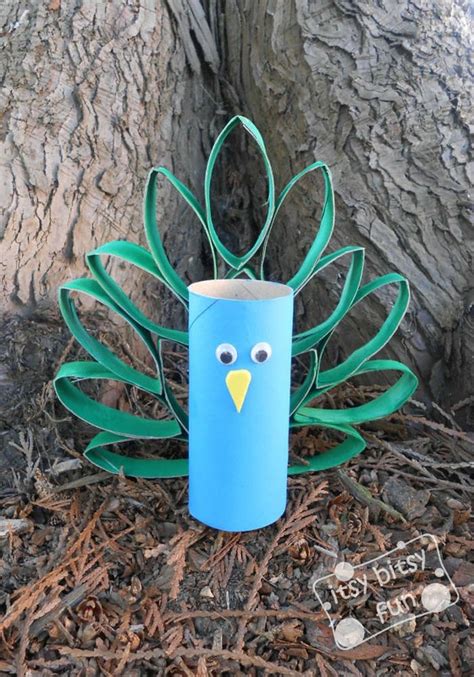 toilet paper roll craft  kids peacock itsybitsyfuncom