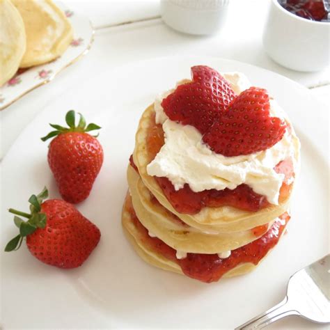 These little pancakes make a sustaining breakfast or tea time treat with jam or marmalade and good unsalted butter. Easy pikelets | Recipe | Pikelet recipe, Recipes, Food