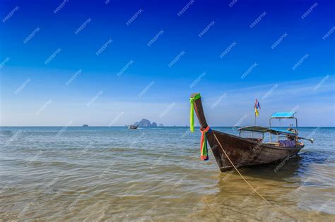 Premium Photo Thailand Summer Travel Sea Thai Old Wood Boat At Sea