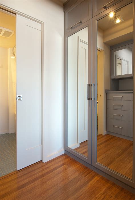 Pocket doors are the perfect addition to homes that don't have a lot of extra space and want an extra bit of whimsy built right into its foundation. 5 Creative Solutions for Small Bathrooms | Hammer & Hand