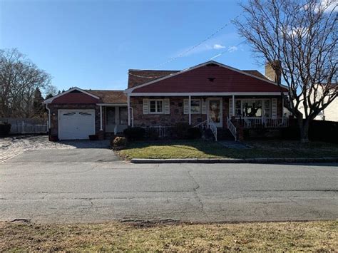 New bedford apartments under $1000; 3 bedroom Houses for rent in New Bedford, MA | ForRent.com