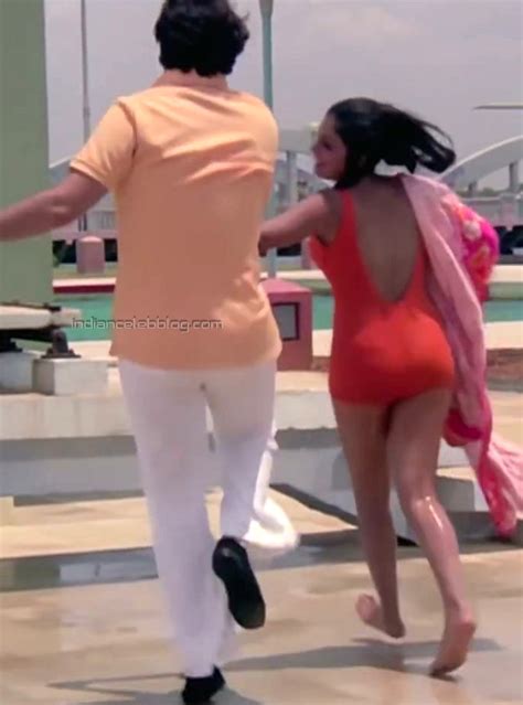 Neetu Singh Hot Swimsuit Randhir Kapoor Hindi Hd Caps Pics