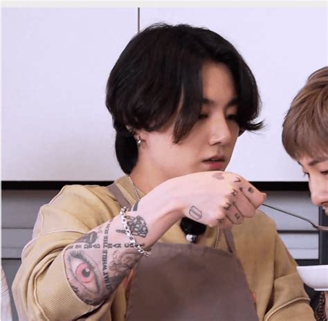 Bts Jungkook Tattoo Peek At Bts Jungkook S New Arm Tattoo Has Fans