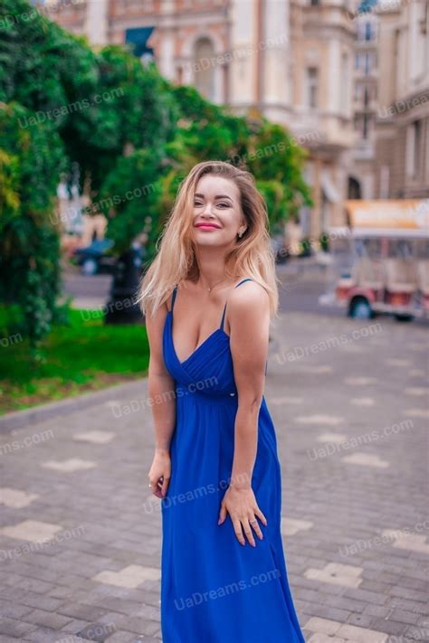 pretty ukrainian girl tatiana 29 years hair color light brown uadreams ukrainain marriage agency