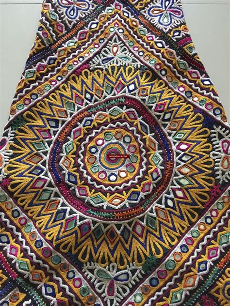 943-dowry-bag-vintage-rabari-embroidery-from-gujarat-antique-textiles,-vintage-textiles