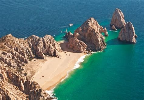 Explore Lovers Beach A Stunningly Beautiful Beach In Cabo San Lucas