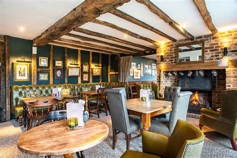Look Inside And Outside Of The Old Gate Inn Canterbury Vintage Inns