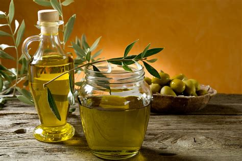 Ingredient Spotlight Olive Oil Beauty Natural Secrets