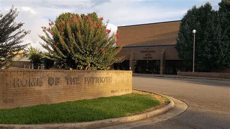 Parkview High School Moves To Online Classes Due To Covid 19