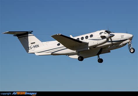 Beechcraft 200 Super King Air Zs Min Aircraft Pictures And Photos