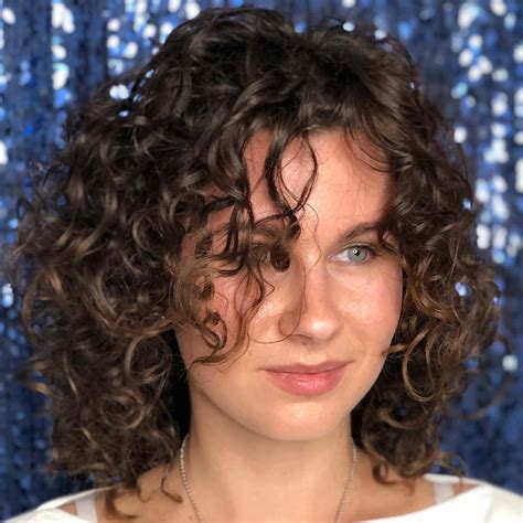 35 Modern Perm Hairstyles And How They Differ From The 80s Curls