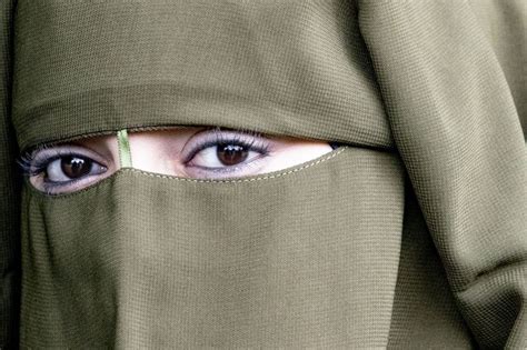 Hijab Niqab Burka Cuáles Son Los Distintos Tipos De Velo Islámico El Diario Ny