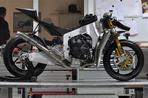 First of all we have some good performance from the bike, and. Kalex Moto2 bike. | Bike design, Racing bikes, Racing ...