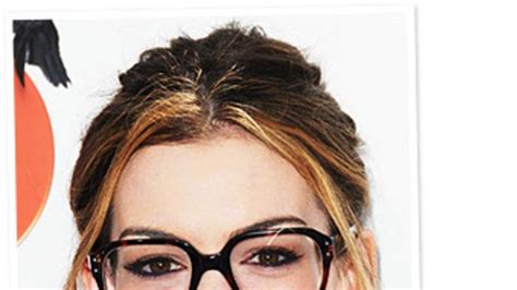 Bobbi Browns Makeup Tips For Girls Who Love Glasses Wedding Hair And Makeup Cute Makeup