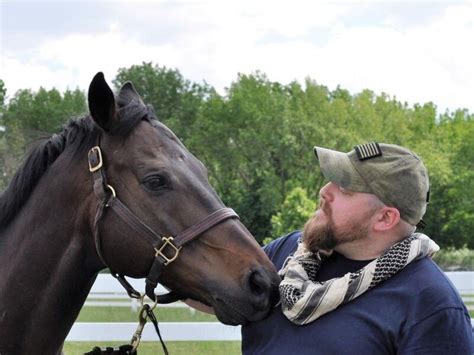 Equine Therapy Horses Help Veterans Struggling With Ptsd