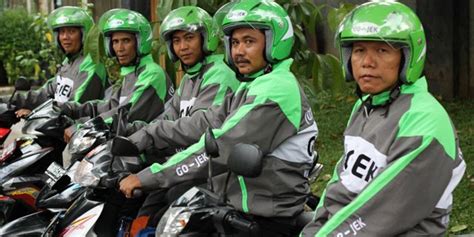 Gojek is an app that providing a variety of services from payments, food delivery, transportation, and logistics. Images of GO-JEK - JapaneseClass.jp