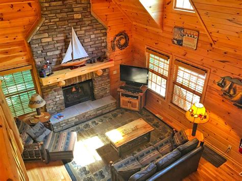 Without large waves or an undertow, this all sports lake is perfect for kids and adults alike. Cabin in Saugatuck, Michigan