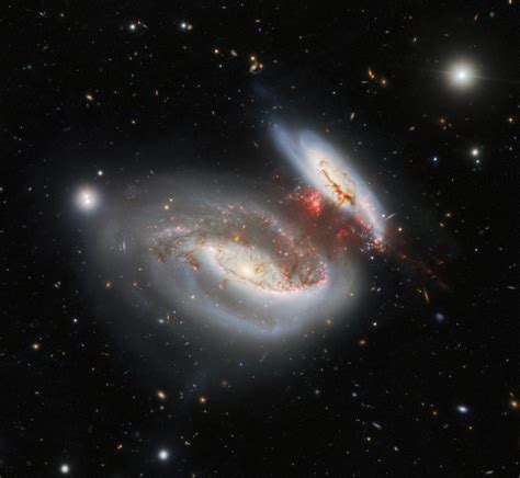 ‘taffy Galaxies Collide Leave Behind Bridge Of Star Forming Material