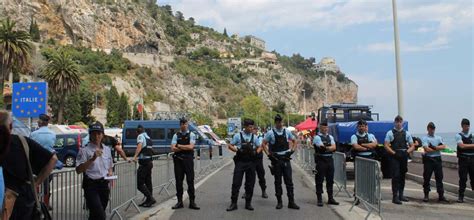 9:00 hors frontieres 7 292 просмотра. À Menton, la frontière fermée pour les migrants depuis juin