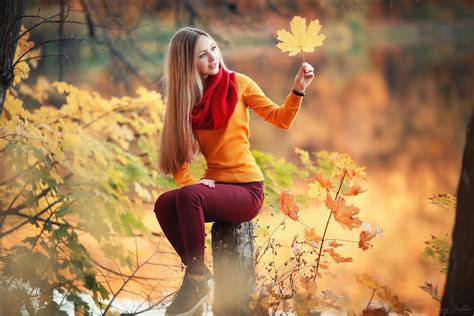 blonde girl autumn 4k wallpaper hd girls wallpapers 4k wallpapers images backgrounds photos and