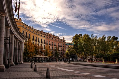 This is also a place that celebrates its abundant open spaces. Plaza de Oriente - Plaza in Madrid - Thousand Wonders