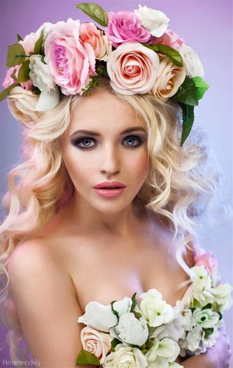 Pin By СТЕЛЛА ЛАНЕВСКАЯ On Flowers Girls Flower Photoshoot Flower Beauty Girls With Flowers