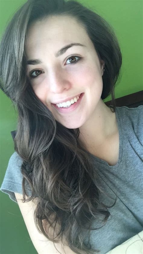 El ejército está constituído para defender las leyes y las instituciones, no para servir de pedestal a las tiranías; guapa es mas que una palabra (29) - Buclee.com