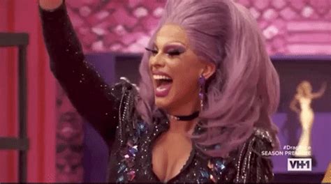 Drag Race Hi Gif