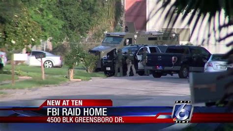 Fbi Swat Raid Suspected Alleged Gunmans House Youtube