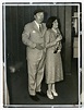 Pablo Neruda con Matilde Urrutia [fotografía]. - Biblioteca Nacional ...