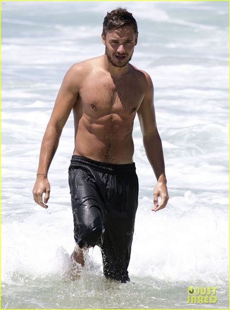 One Direction S Liam Payne Shirtless Surf Session Photo 2976219