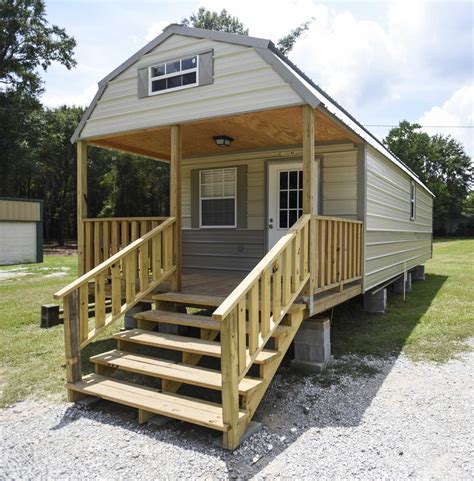 Texas Town Kirbyville Completes First Tiny House In Homeless Village