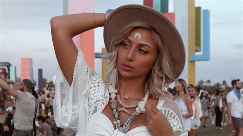 10 Times We Looked To Model Rozs Instagram Feed For Festival Dressing