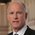 Jerry Brown Height, Weight, Age, Biography, Wife & More » StarsUnfolded