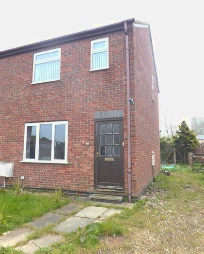 3 Bedroom Semi Detached House For Sale In St Nicholas Park Withernsea