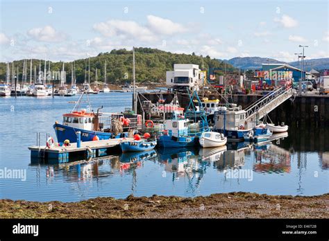 Tarbert Harbour On Loch Fyne In Argyll And Butescotland Stock Photo