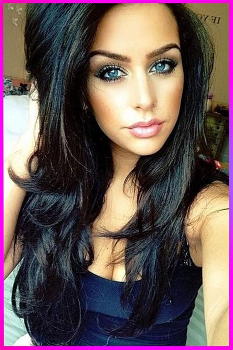 Hottest Long Layered Black Hairstyles And Makeup Ideas For Womens With Long Face In 2020
