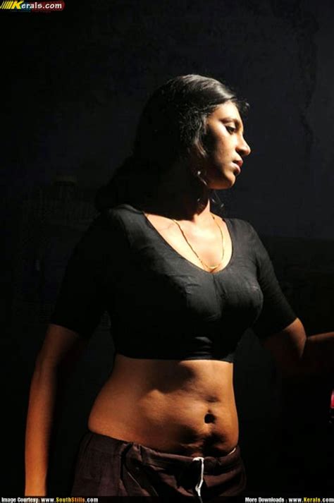 Collectionzz Actress Kasthuri Unseen Hot Sexy Stills Cleavage Nude Tamil