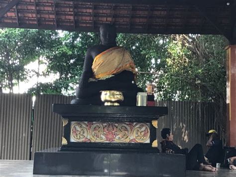 Joko Dolog Buddhist Statue, Surabaya - Tripadvisor