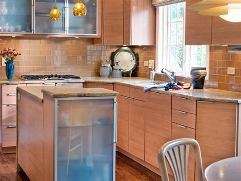 Cabinet boxes are constructed from plywood. European Kitchen Cabinets: Pictures, Options, Tips & Ideas ...