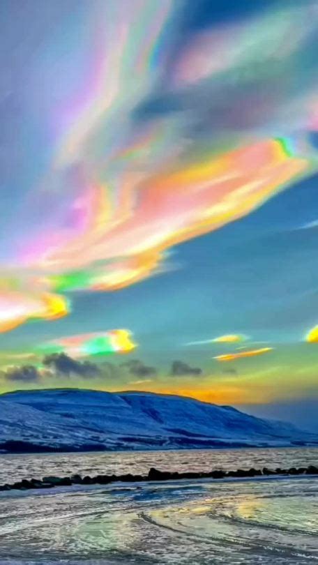 Nature On Tumblr Polar Stratospheric Clouds Above Iceland