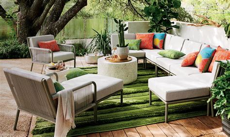 Crate & barrel furnish homes from top to bottom with the vast selection at crate & barrel. Crate & Barrel is Having a Huge Sale on Outdoor Furniture ...