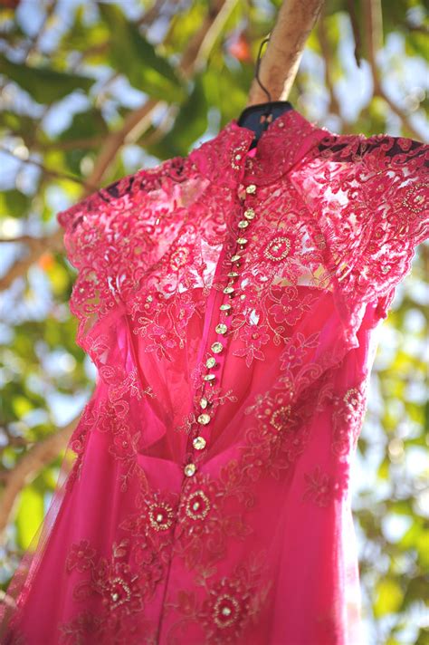 Hot Pink And Gold Wedding Ideas