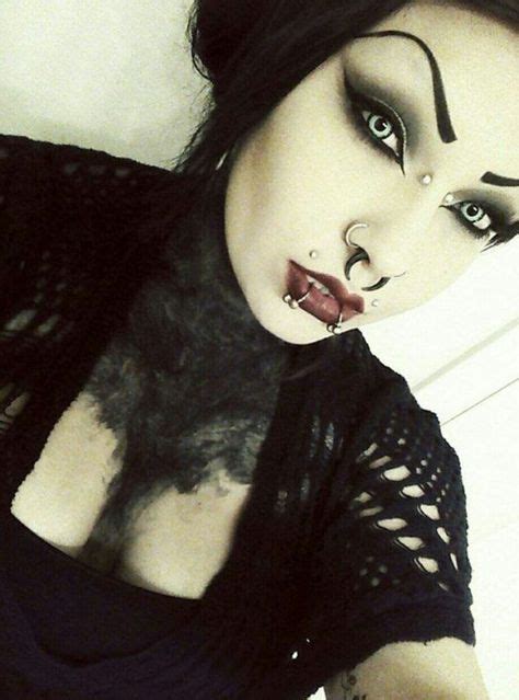 ☠☠666☠☠ Goth Beauty Metal Girl Gothic Makeup