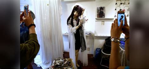 Meet Lulu Hashimoto Japanese Living Doll Fashion Model Lifestyle